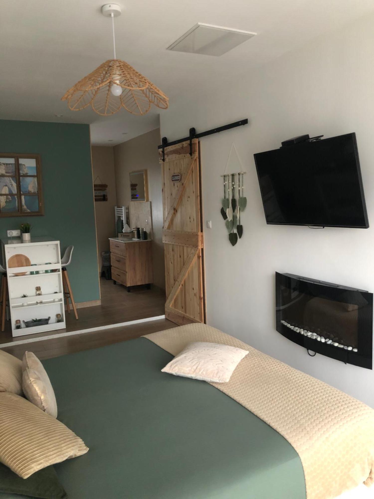 La Carola Bed and Breakfast Bordeaux-Saint-Clair Εξωτερικό φωτογραφία